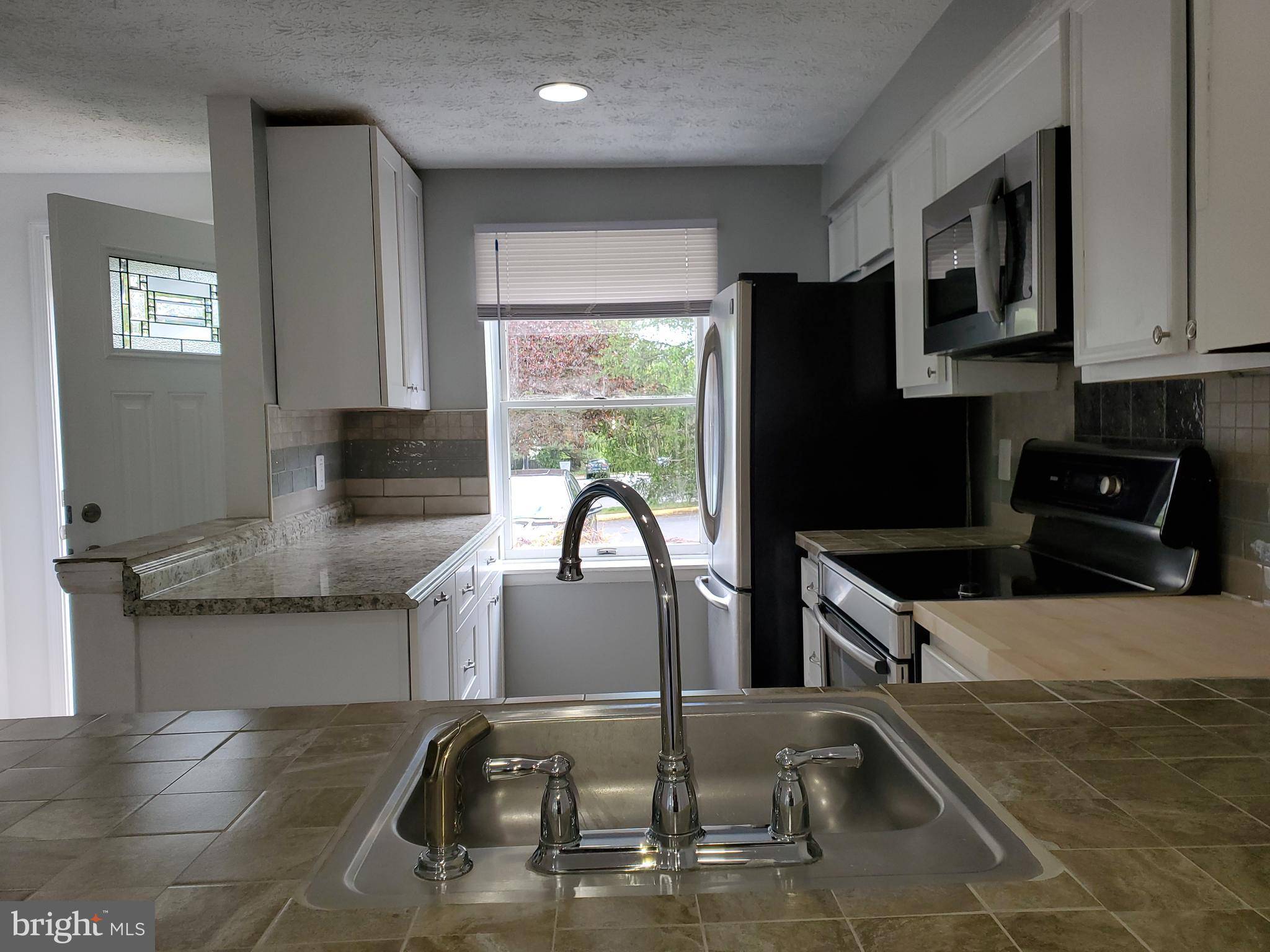 Springfield, VA 22153,8221 WHITE STONE LN