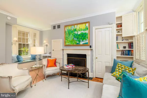 Philadelphia, PA 19146,1920 WAVERLY ST