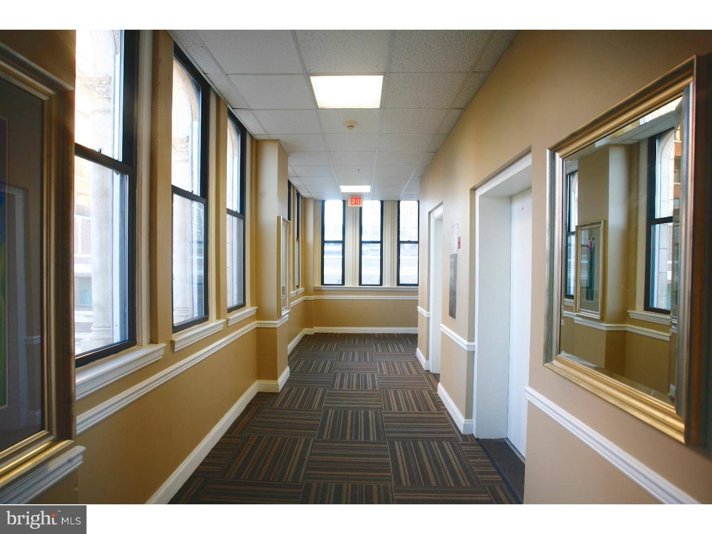 Philadelphia, PA 19106,701-3 SANSOM ST #501