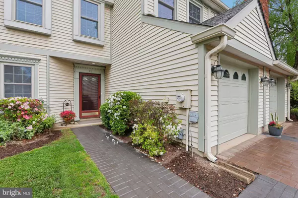 Princeton, NJ 08540,41 FAIR ACRES CT