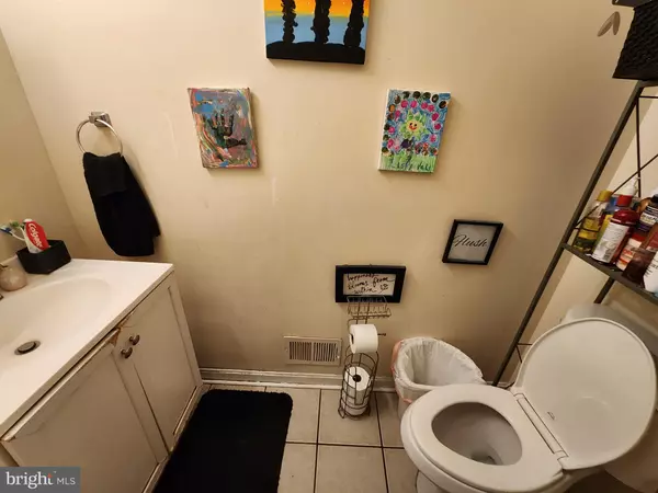 Baltimore, MD 21224,163 N STREEPER ST N