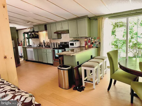 Crisfield, MD 21817,4770 DAUGHERTYTOWN RD #B