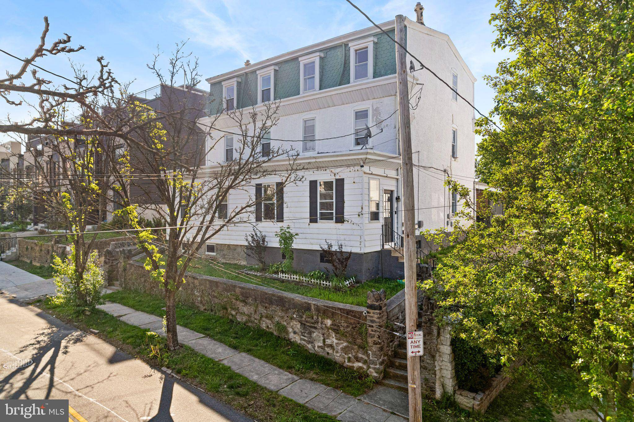 323 FOUNTAIN ST, Philadelphia, PA 19128