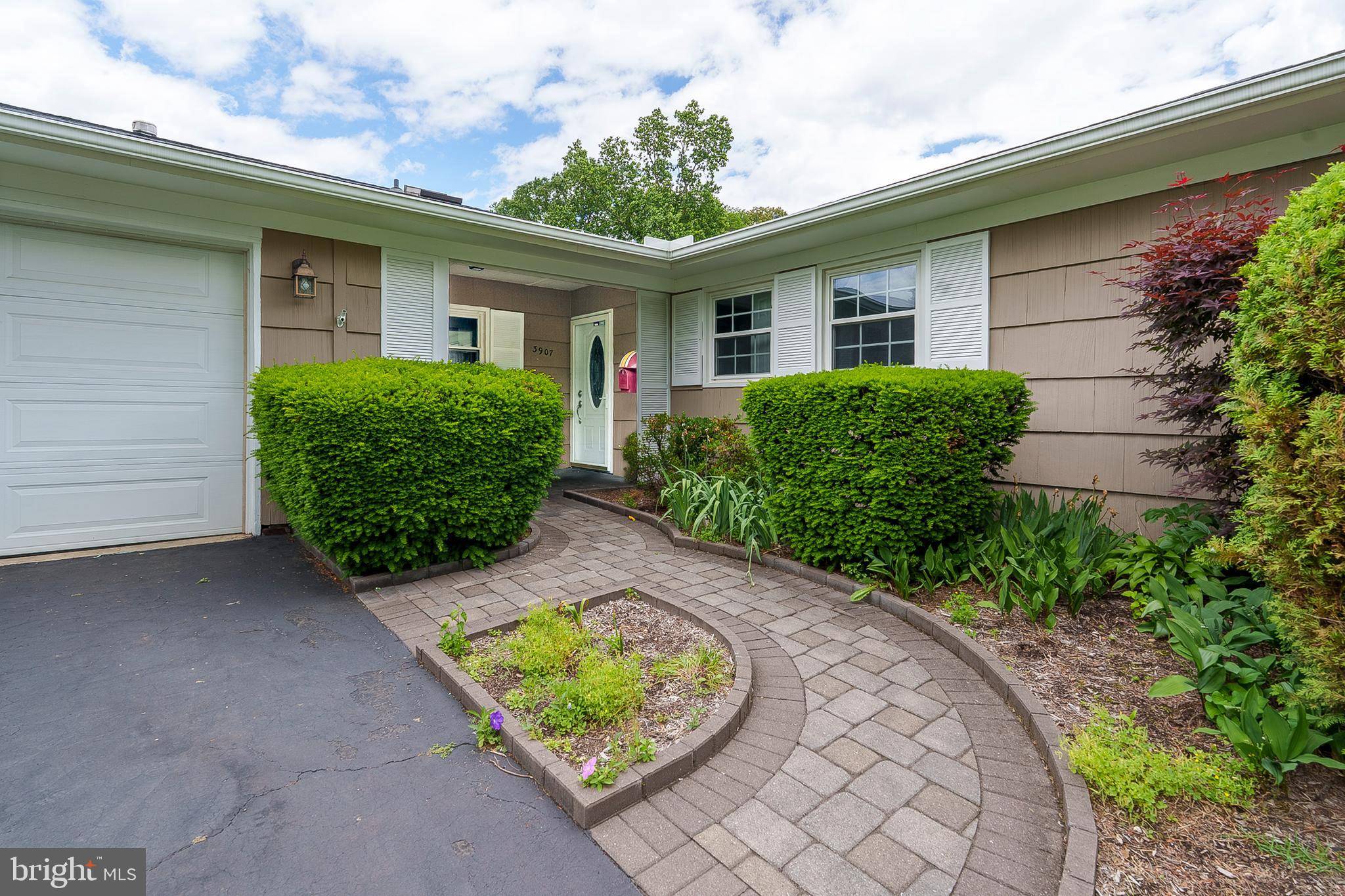 Bowie, MD 20715,3907 WINCHESTER LN