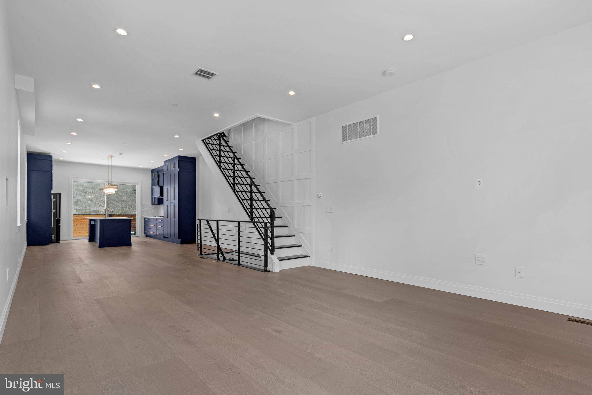 Philadelphia, PA 19145,1615 S 22ND ST