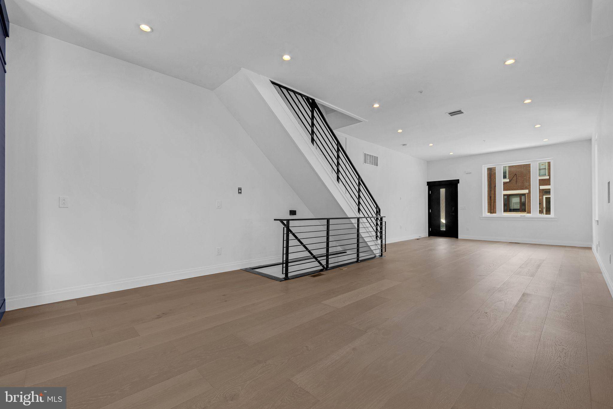 Philadelphia, PA 19145,1615 S 22ND ST