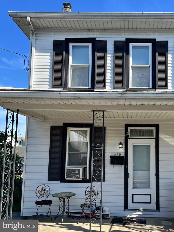 318 W CHURCH ST, Annville, PA 17003