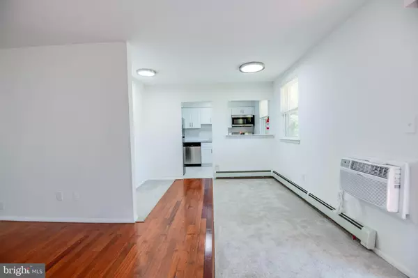 Burlington Township, NJ 08016,802 GARNET