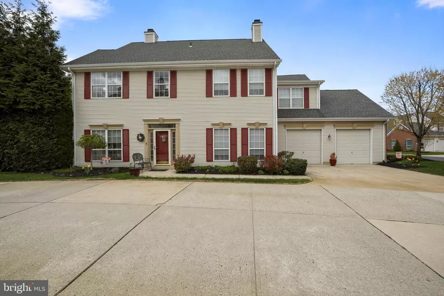 63 GRAND BANKS CIR, Marlton, NJ 08053