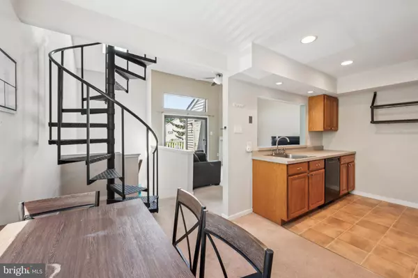 Voorhees, NJ 08043,502 GREGORYS WAY