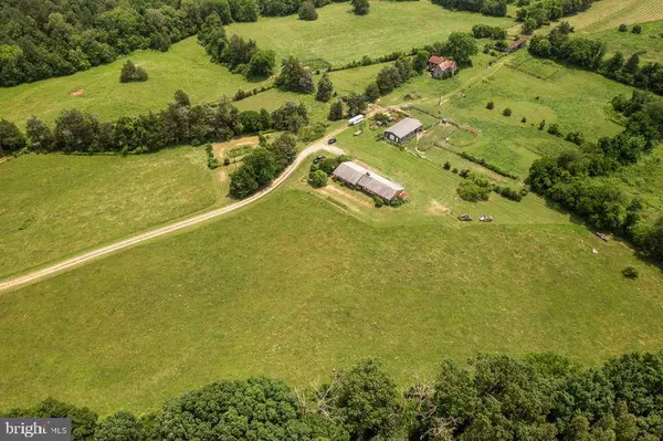 Orange, VA 22960,19484 WOODLAWN FARM DR