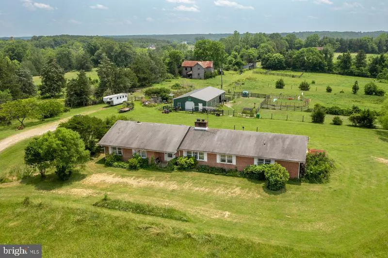 Orange, VA 22960,19484 WOODLAWN FARM DR