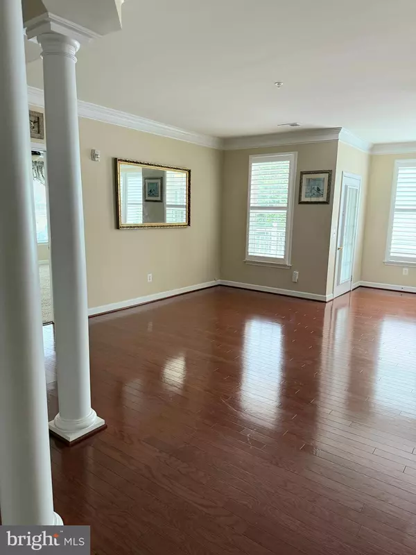 Annapolis, MD 21409,1509 FERAL DAE LN #204