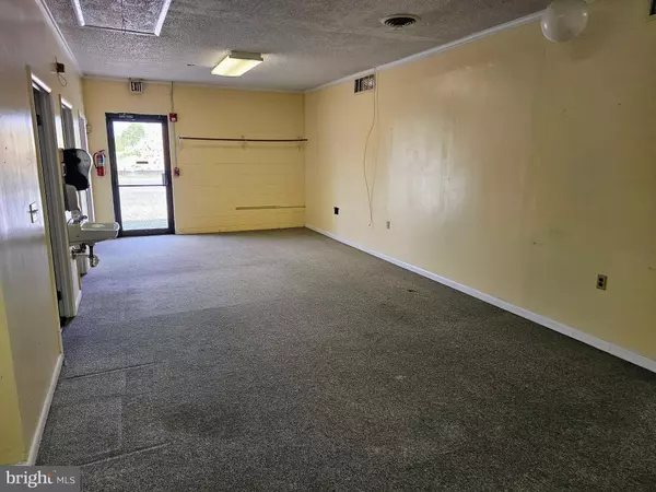 Seaford, DE 19973,800 SUSSEX AVE