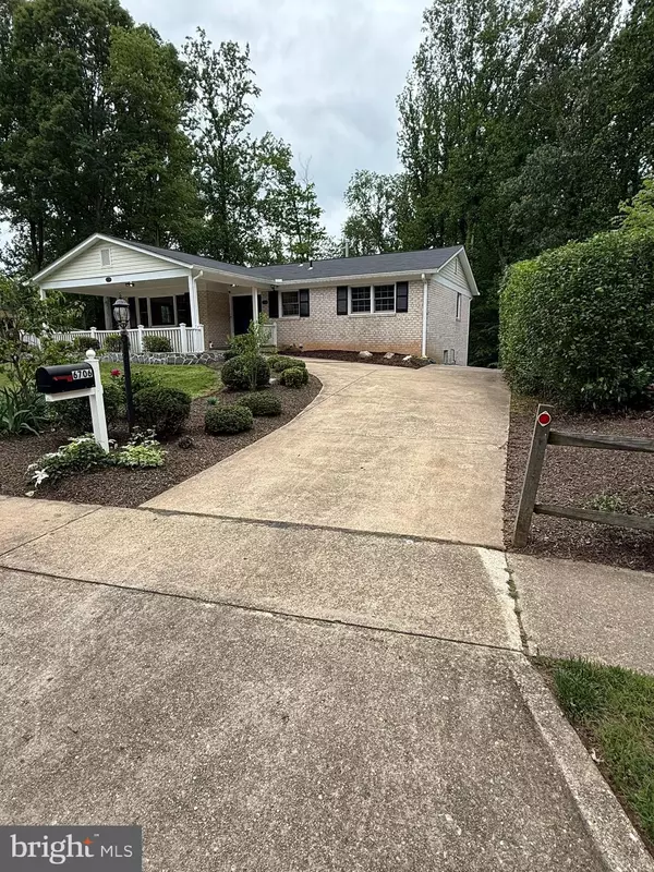 Springfield, VA 22152,6706 COACHMAN DR