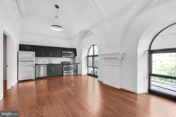 Philadelphia, PA 19146,2321 FITZWATER ST #307