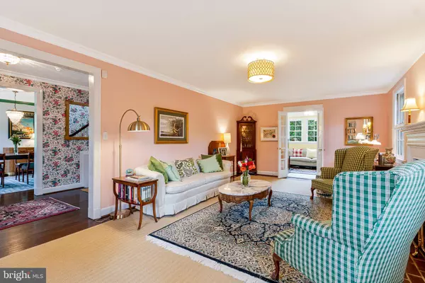 Chevy Chase, MD 20815,7417 LYNNHURST ST