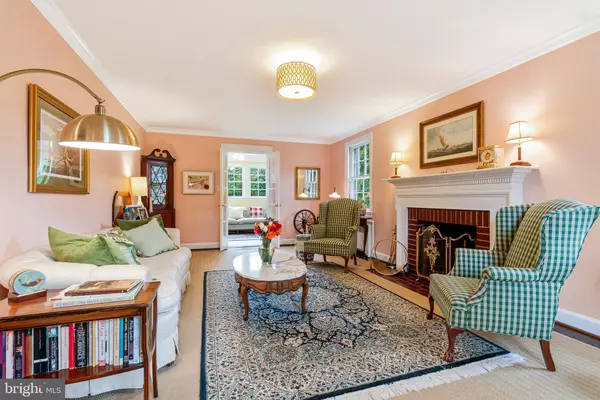 Chevy Chase, MD 20815,7417 LYNNHURST ST