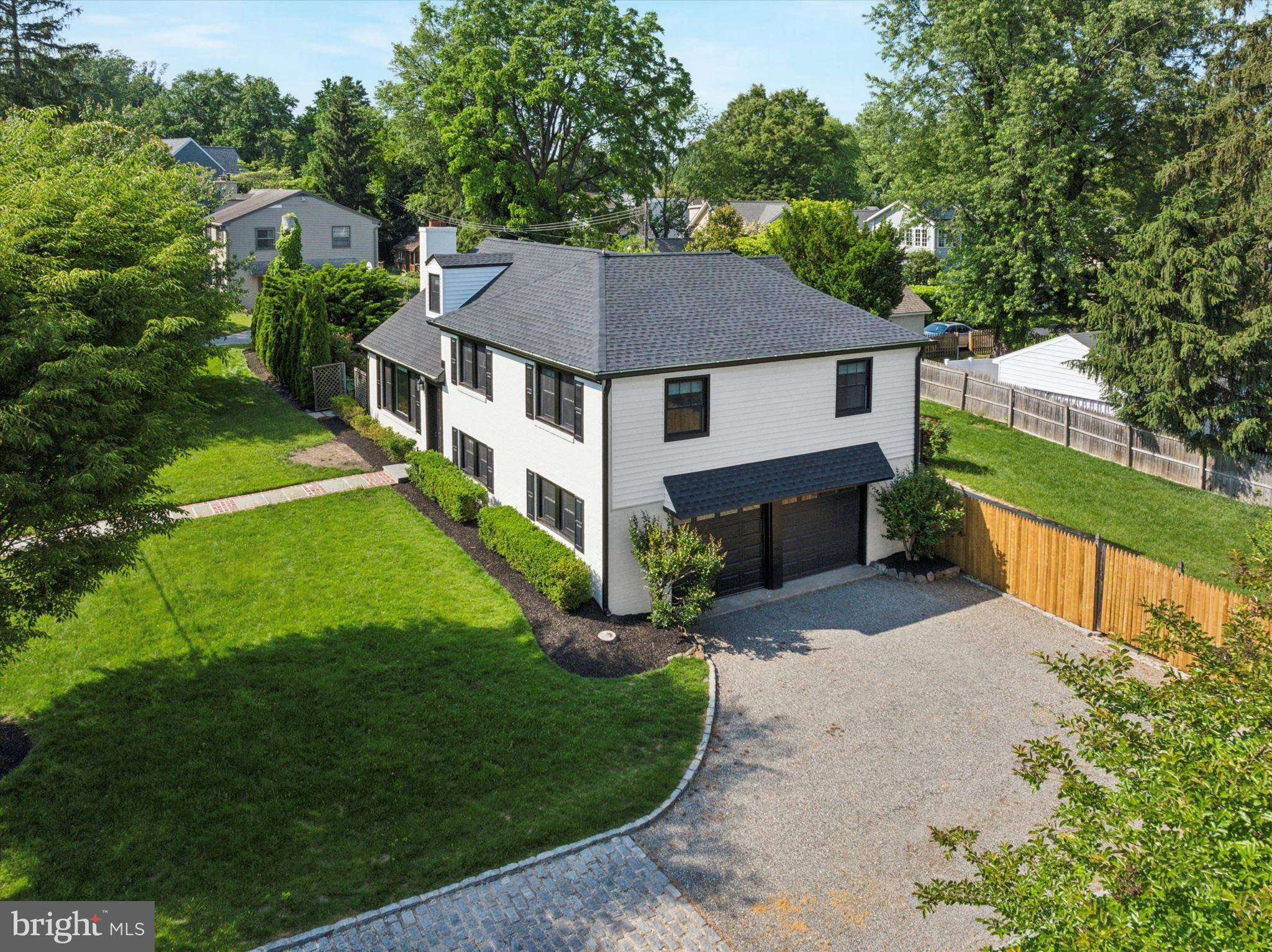 Gladwyne, PA 19035,409 HOWARD RD