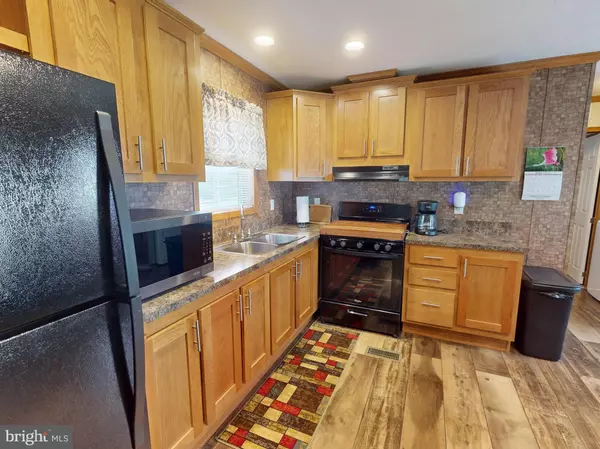 Bellefonte, PA 16823,72 CEDAR ST