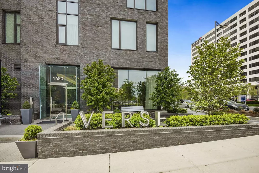 1650 SILVER HILL DR #1303, Mclean, VA 22102