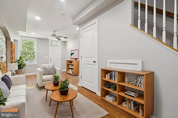 Baltimore, MD 21231,303 S WASHINGTON ST S