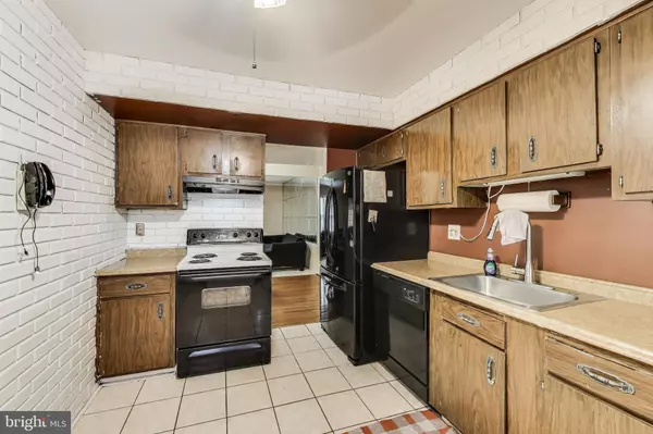 Temple Hills, MD 20748,2205 ANVIL LN