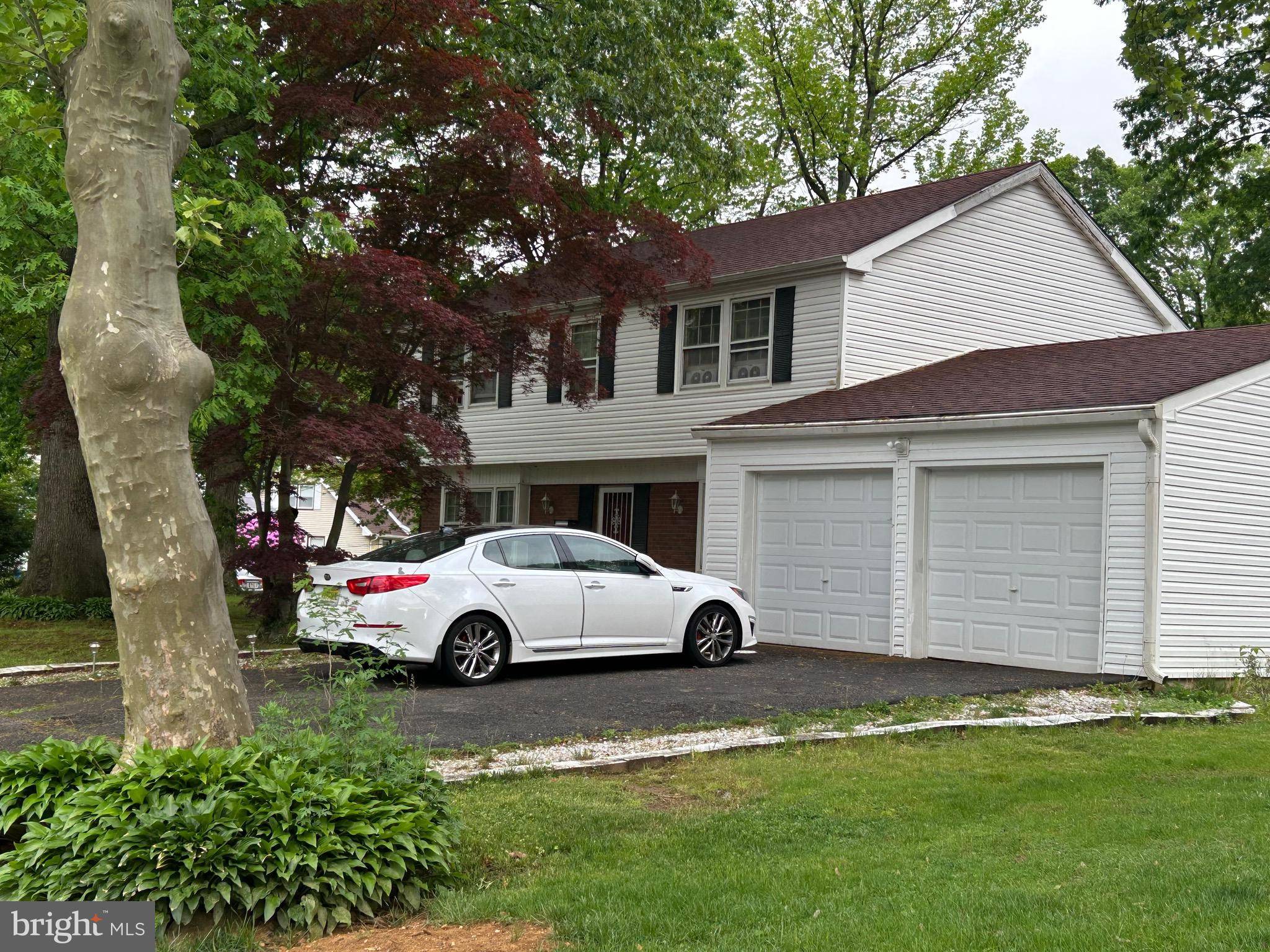 Willingboro, NJ 08046,59 EMERALD LN