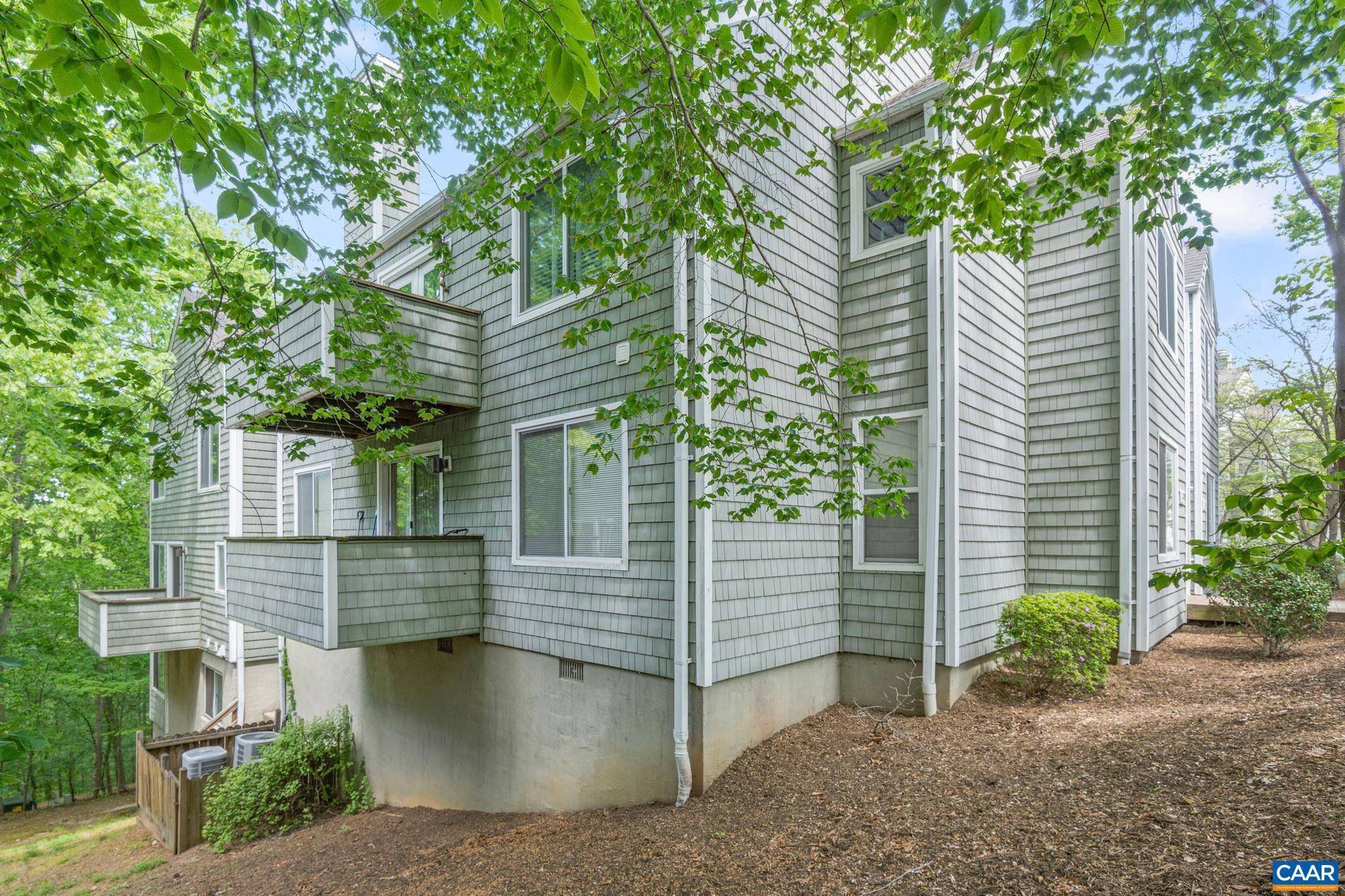 Charlottesville, VA 22902,1236 CLIFDEN GREENE
