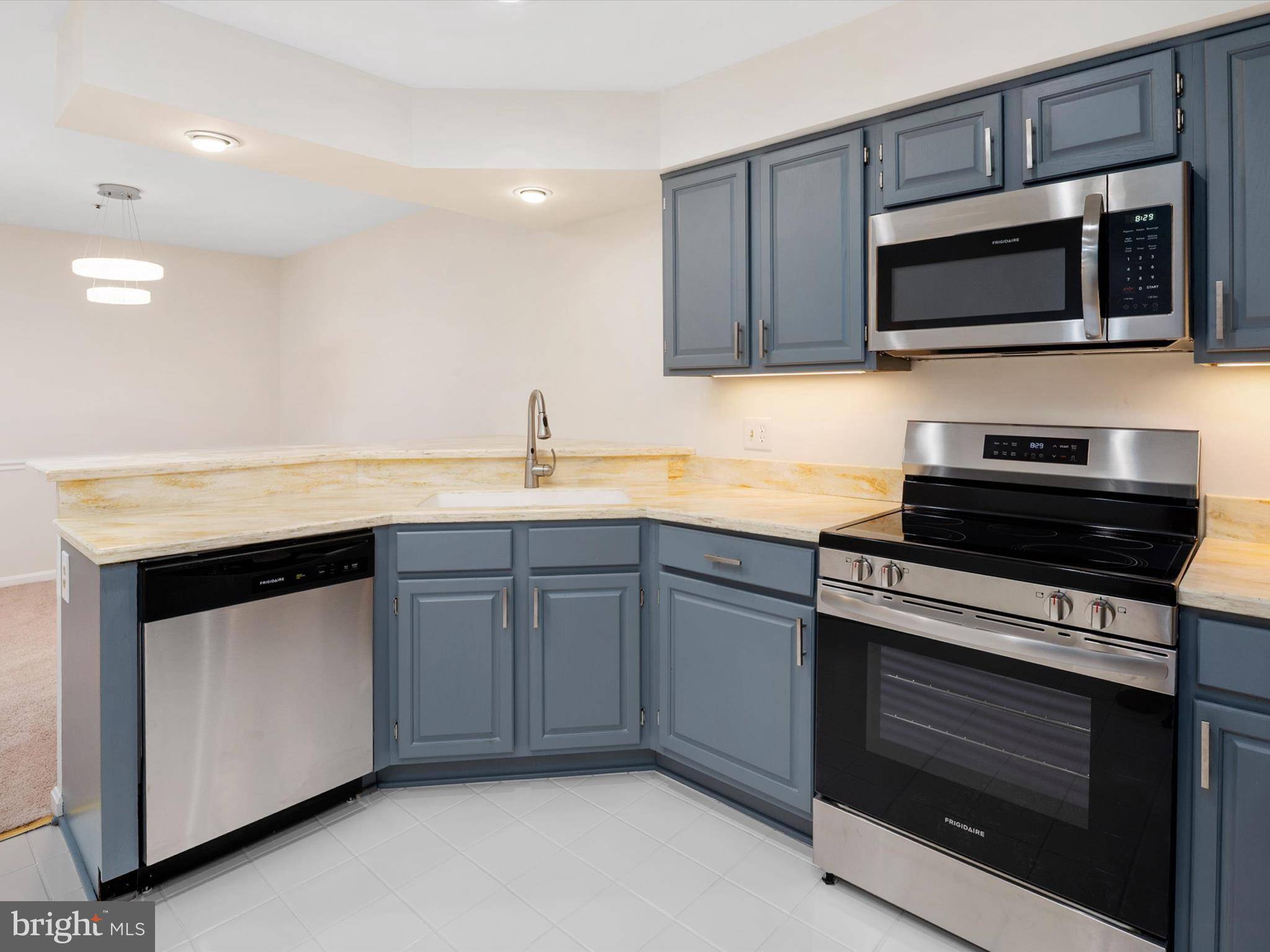 Annapolis, MD 21401,2709 SUMMERVIEW WAY #303