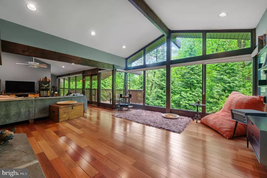 813 OLD STATE RD, Berwyn, PA 19312