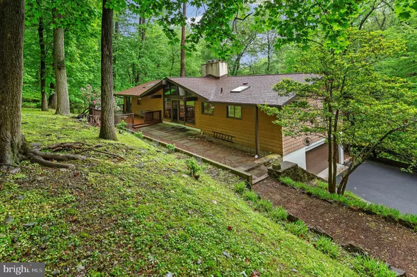 Berwyn, PA 19312,813 OLD STATE RD