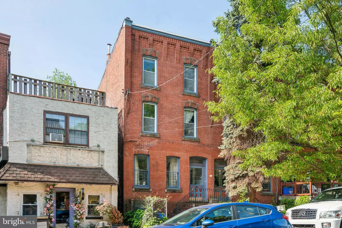 Philadelphia, PA 19104,4310 PINE ST