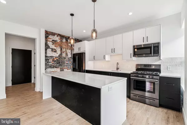 Philadelphia, PA 19146,1254-56 S 18TH ST #4