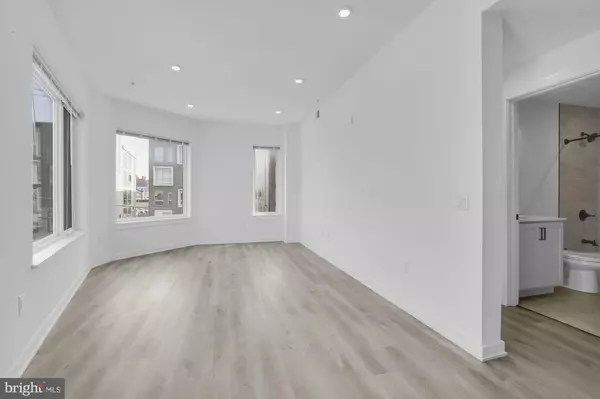 Philadelphia, PA 19125,2046 E LEHIGH AVE #3B