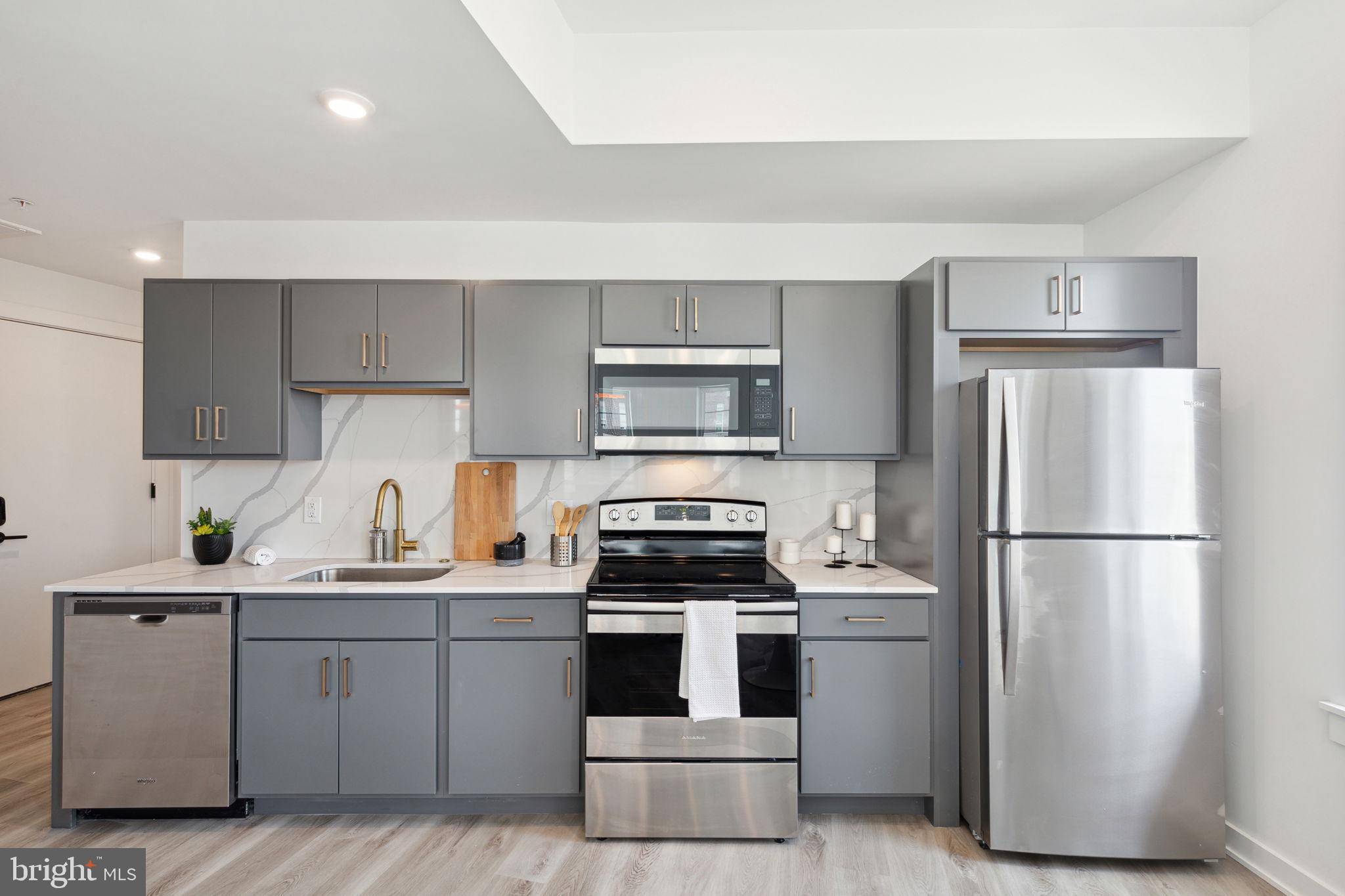 Philadelphia, PA 19125,2046 E LEHIGH AVE #3B