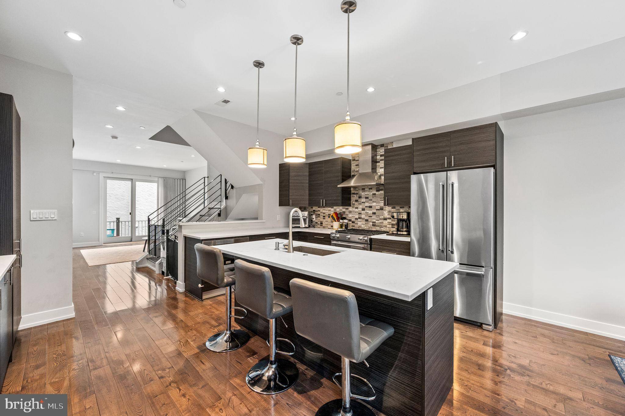 Philadelphia, PA 19147,307-9 REED ST #C