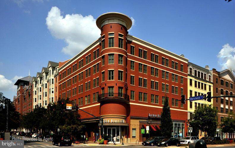 Rockville, MD 20850,38 MARYLAND AVE #512