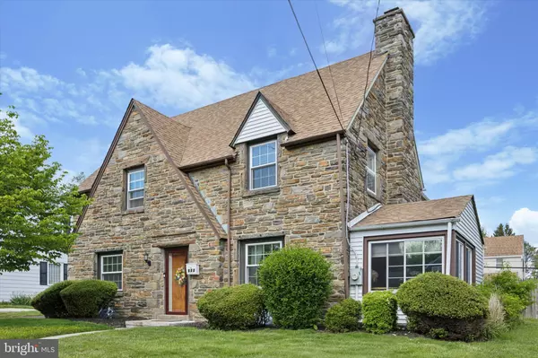 Drexel Hill, PA 19026,923 TURNER AVE