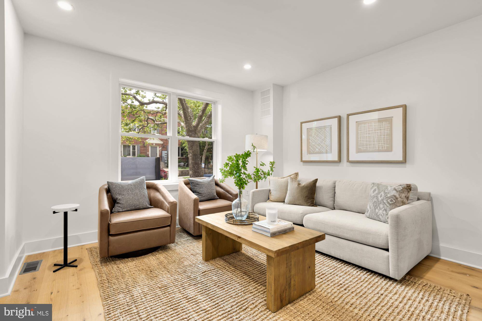 Washington, DC 20002,1325 ORREN ST NE #1