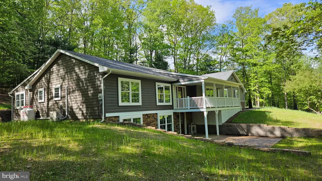 10315 TANGLEWOOD DR, Huntingdon, PA 16652
