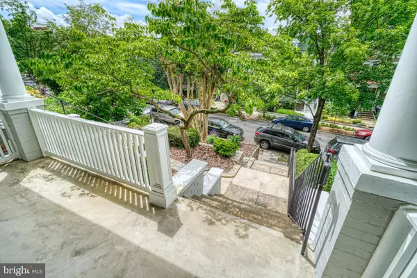 Washington, DC 20010,1821 KILBOURNE PL NW