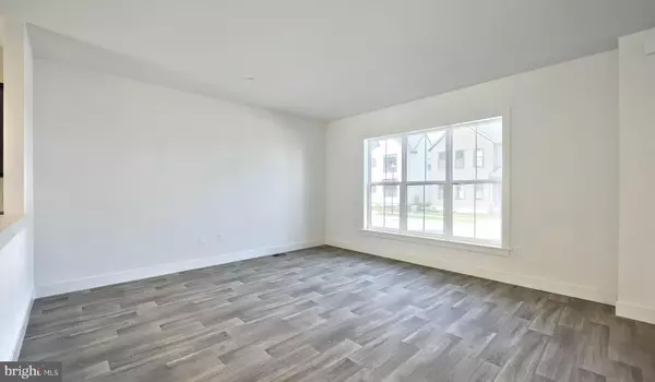 Mechanicsburg, PA 17055,118 MADISON DR