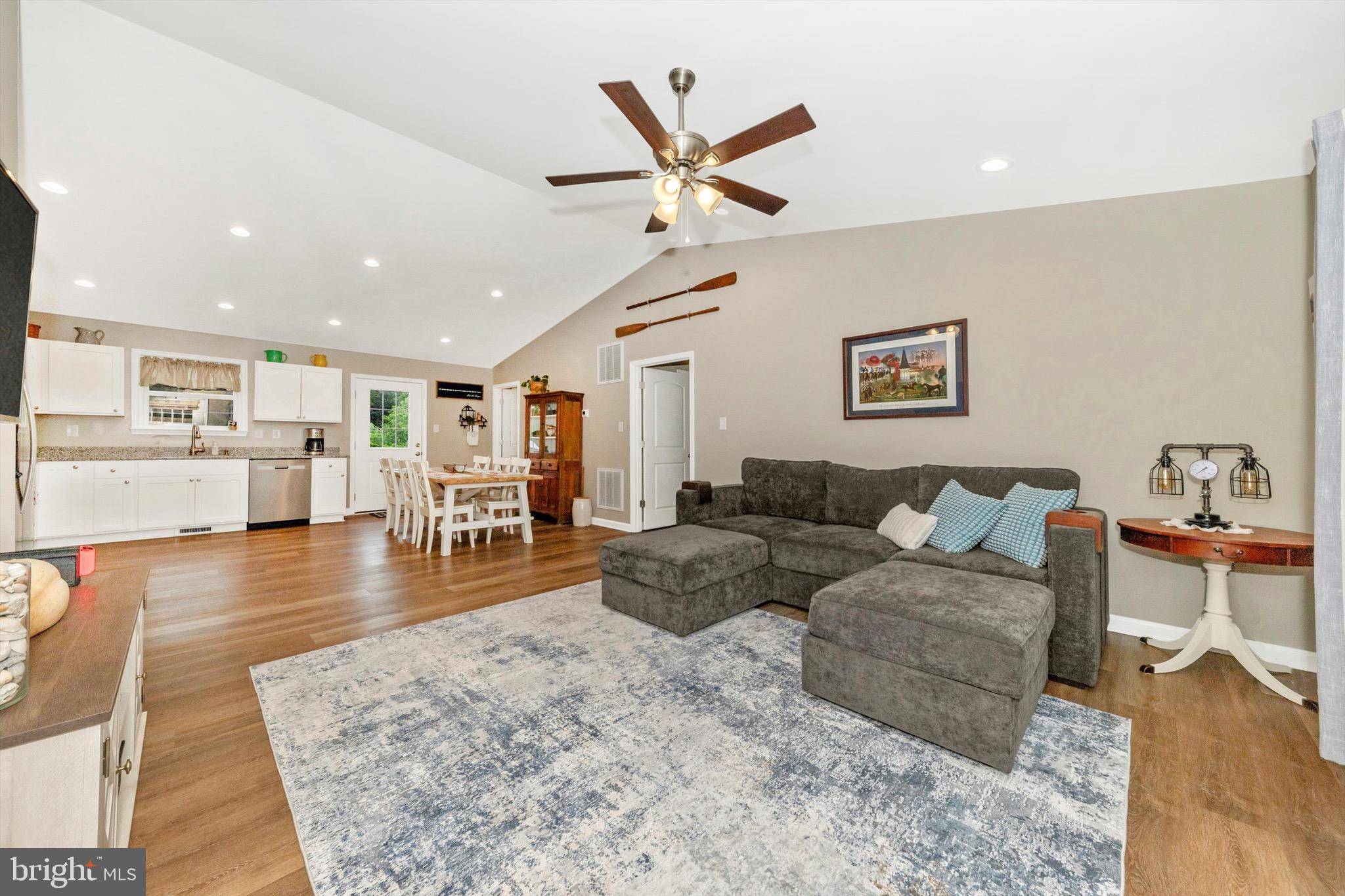 Bunker Hill, WV 25413,3510 MIDDLEWAY PIKE