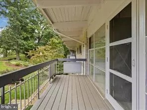 Annandale, VA 22003,7723 DONNYBROOK CT #205