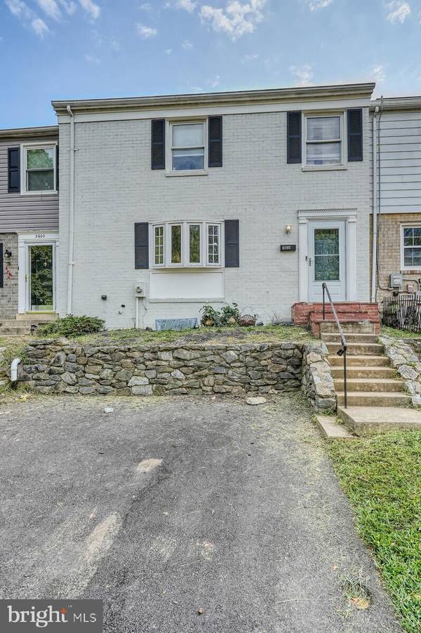 5604 ROLLINS LN, Capitol Heights, MD 20743