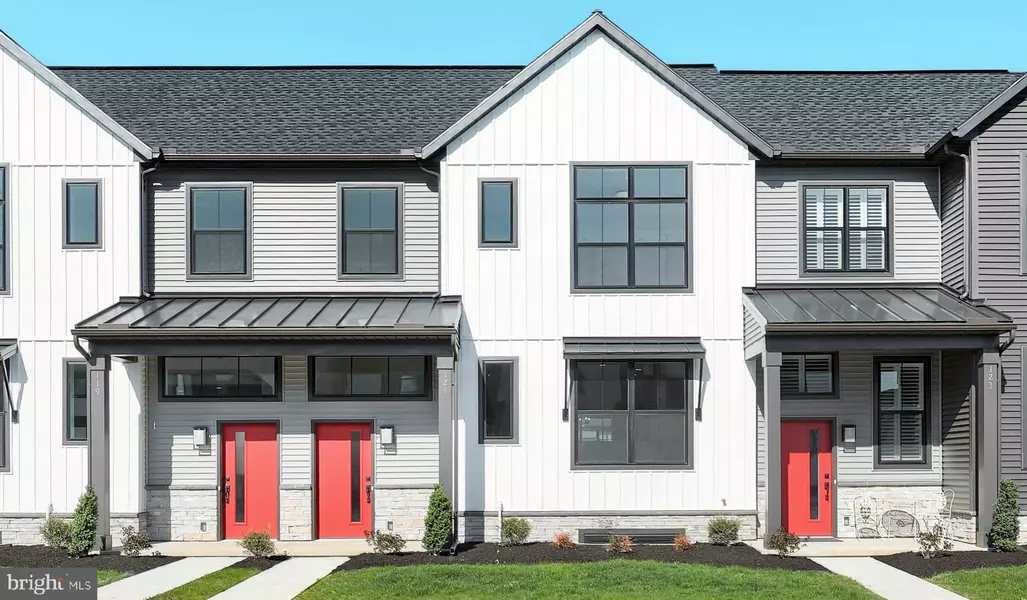 121 MADISON DR, Mechanicsburg, PA 17055