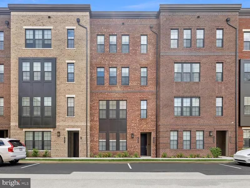 7421 BACKETT WOOD TER #1311, Mclean, VA 22102