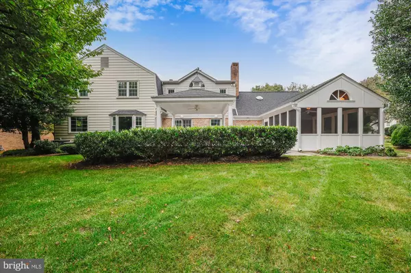 Potomac, MD 20854,8112 BUCKSPARK LN E