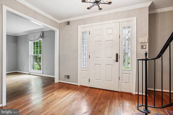 Potomac, MD 20854,8112 BUCKSPARK LN E